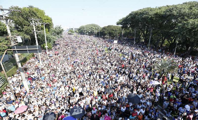 Image result for CRISTIANOS EN BRASIL